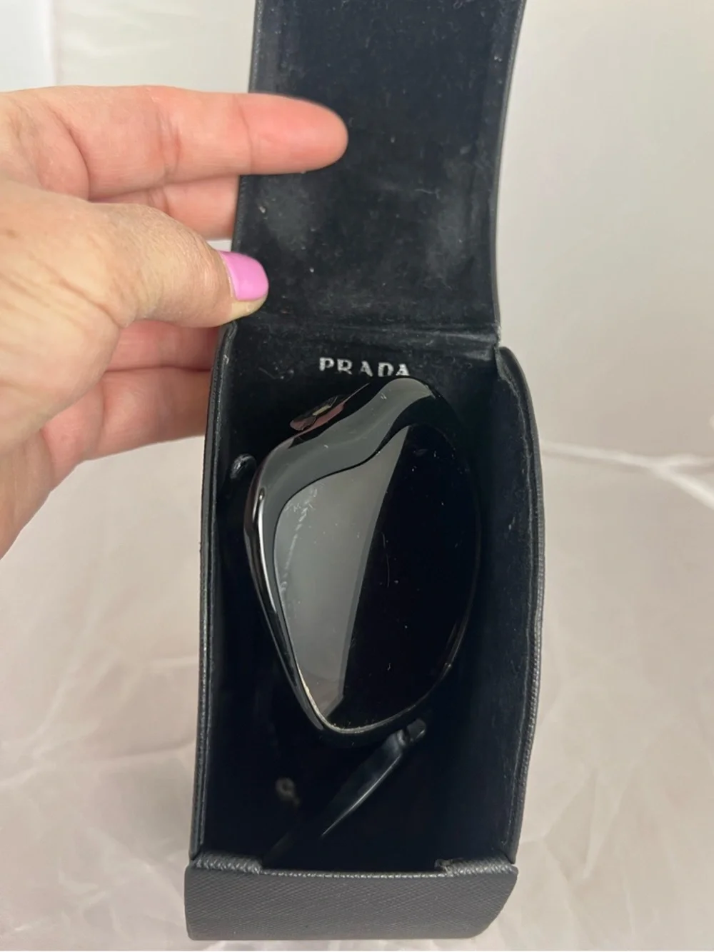💕 PRADA Butterfly Frame Sunglasses Black 61- 15 SPR 18I (Damaged) - Picture 3 of 11